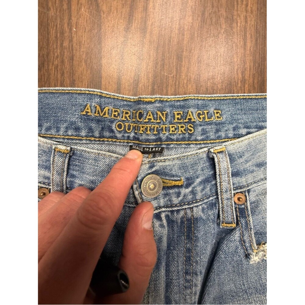 American Eagle Outfitters Men’s Light Wash Relaxed Jeans Size 34” x 34” - Picture 2 of 16